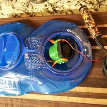 camelbak trockener verschiedene sport im freien Wasser Flasche Trinksystem hydration pack Wandern fan camping camper Gebläse backpacking, überleben an der Luft trocknen 5volt 40mm Lüfter 3d print model - Mito3D