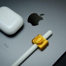 camera apple pencil clip 3d print model - Mito3D