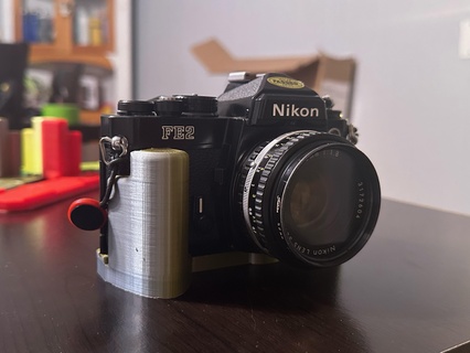 caméra poignée nikon fe2 film caméra nikon caméra fe2 poignée film film caméra caméra poignée nikon fe2 3d print model - Mito3D