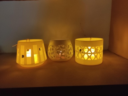 sujetavelas conjunto x3 vela titulares ligero velas candelabro hogar casa decoración Arte 3d print model - Mito3D