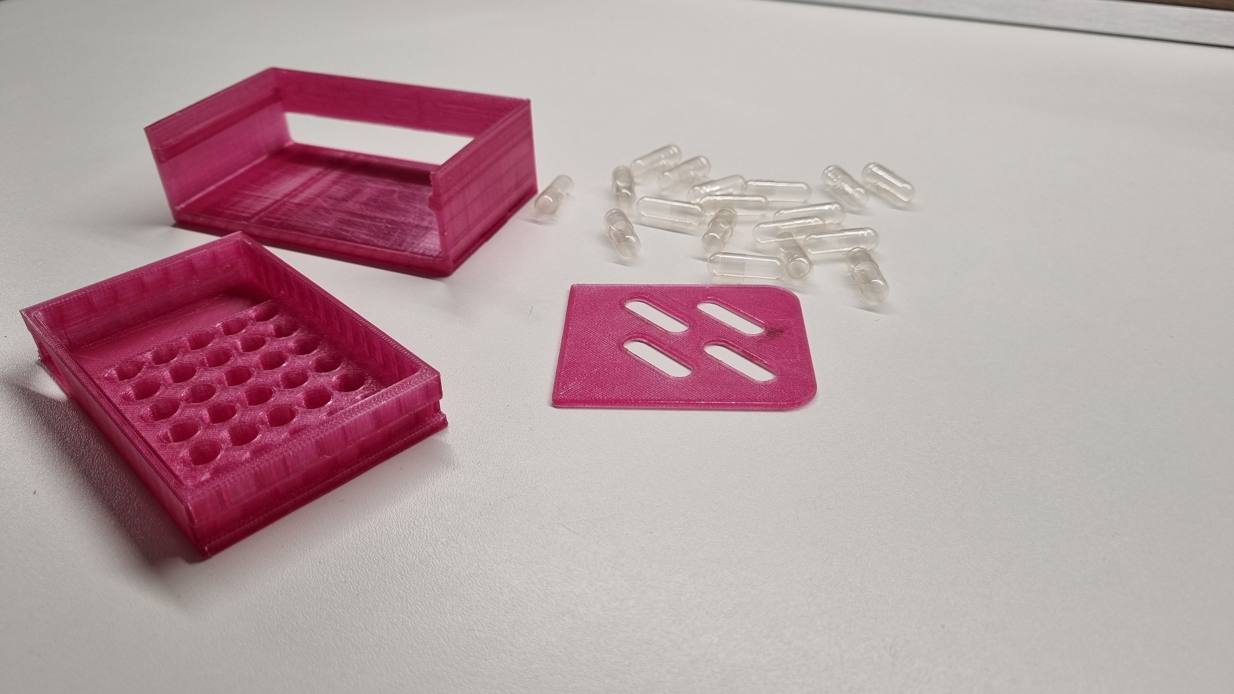 capsulas relleno 00 medicamento suplemento pastillas polvo espátula caja salud 3D print model - Mito3D