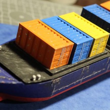 contenedor de carga buque marauda varios barco contenedores 3d print model - Mito3D