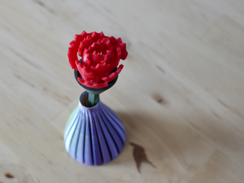 œillet art fleur vase mode sculptures bustes 3D print model - Mito3D