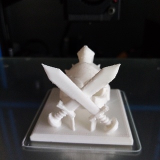 casco épées gladiateur escultura arte juguete artistique 3d print model - Mito3D