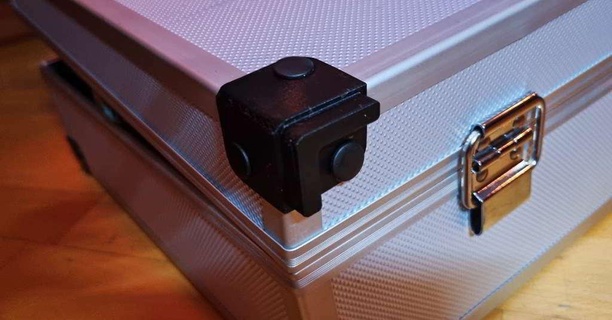 case corner guard tool 3677 cornerguards cornerprotector brace guards protection suitcase protective cap toolbox household 3d print model - Mito3D