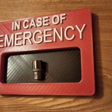 case emergency gift 10mm socket wall 3d print model - Mito3D