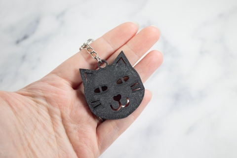 cat keychain animal key chain simple accessory kids cute halloween goth silhouette feline 3d print model - Mito3D