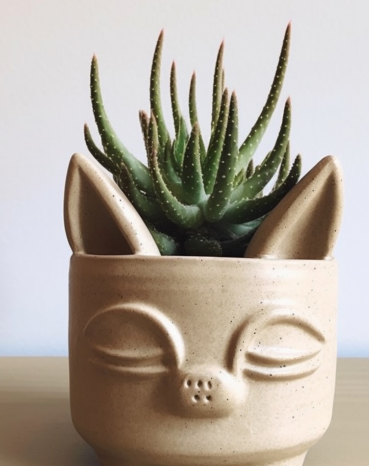 gato pequeño plantador maceta flor hogar casa decoración cara stl expediente 3D print model - Mito3D