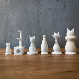 cats chess purr-fect strategy set kittens cat game check kitty paws play king queen knight roomba art minimalistic modern lovers lover 3d print model - Mito3D