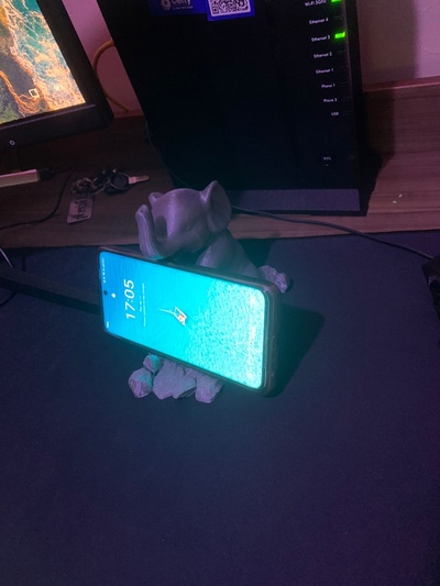 zelle telefon halter unterstützung elefant inhaber gadget telefone zellular baby klassisch modern 3d stl 3d print model - Mito3D