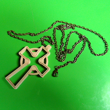 celtic cross pendant jewelry symbol 3d print model - Mito3D