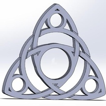celtic triquetra spinner Spiel 3d print model - Mito3D