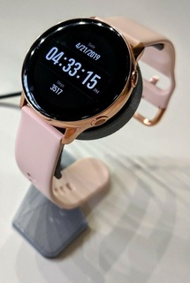 Ladegerät Stand Samsung aktiv sehen Laden Dock Smartwatch kabellos Gadget 3d print model - Mito3D