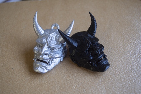 fascino portachiavi maschera oni samurai Giappone Halloween demone diavolo collana disse guerriero onimask 3d print model - Mito3D