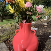 frech Vase Kunst Körper Blumentopf Pflanzer Blumen Torso Hintern nsfw Gartenarbeit weiblich Dekoration abstrakt 3d print model - Mito3D
