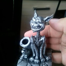 le chat du cheshire porte-stylo art cadeau jouet Impression 3d gratuit animal 3d print model - Mito3D