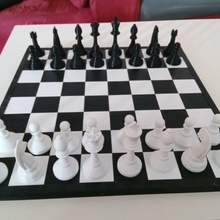 échecs classique échiquier Jeu jeu plateau jouer Roi reine évêque tour pion 3d print model - Mito3D