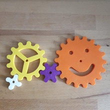 child toy gears game 3d print model - Mito3D