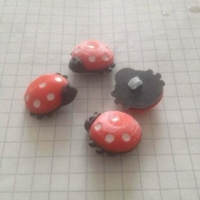 children's buttons shape ladybugs button children ladybug accessories 3d print model - Mito3D