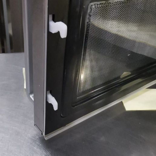 chiusura microonde adattabile sportello gancio porta 3D print model - Mito3D