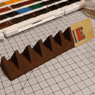 Chocolat brosse titulaire soutien pinceaux toblerone 3d print model - Mito3D
