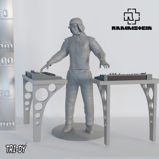 cristiano lorenz rammstein figura realistico resina arte metallo gruppo musicale roccia pianoforte 3d print model - Mito3D