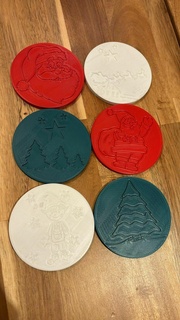 christmas coasters Gadget noël santa fir rennes elf hood 3d print model - Mito3D