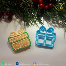 christmas gift cookie cutter cookiecutter bake kitchen tool utensils fondant biscuit sharp baking weihnachten xmas 3d print model - Mito3D