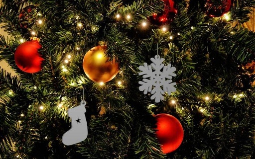 christmas snowflake boot decorations flake garland 3d print model - Mito3D