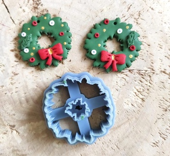 christmas wreath - polymer cutter clay winter art earrings imprint embossed jewlery cute 3d print model - Mito3D