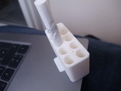 Zigarette Halter Unterstützung Rauchen 3d print model - Mito3D
