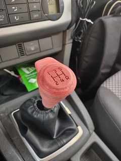 classic gear shift knob lever ford focus mk2 duck bill wood design 5 gears car accessories customization interior improvement spare parts style compatible vehicle improved driving vintage automotive 3d print model - Mito3D