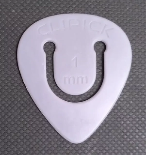 pinchar guitarra recoger clip on 3d print model - Mito3D