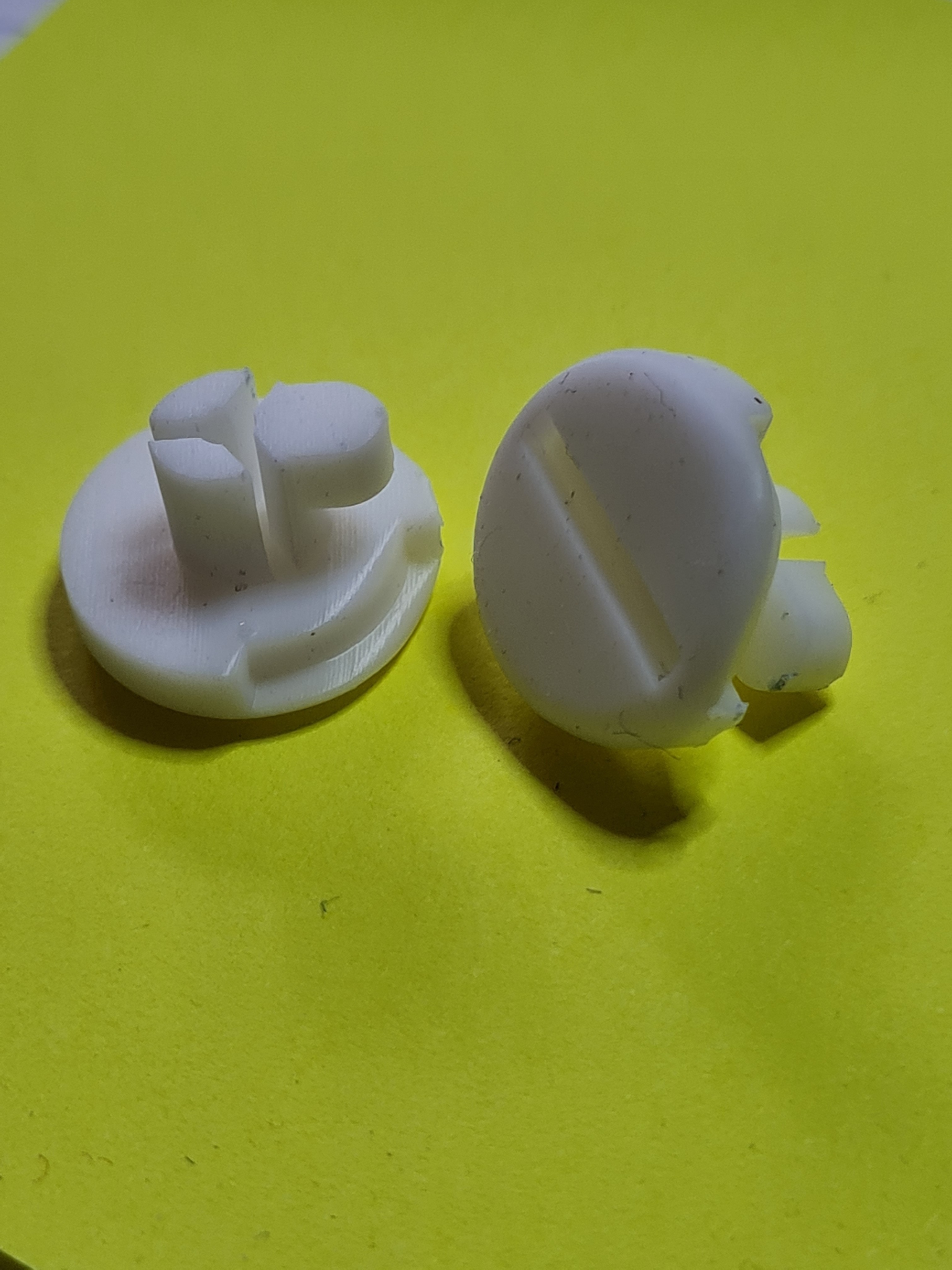 klipler dometic Kafes buzdolabı 3D print model - Mito3D