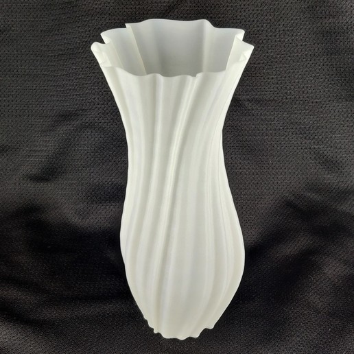 tissu vase art vases vaso mode décorative décorations de la décoration creative créativité pot fleurs vêtements des tissus 3D print model - Mito3D