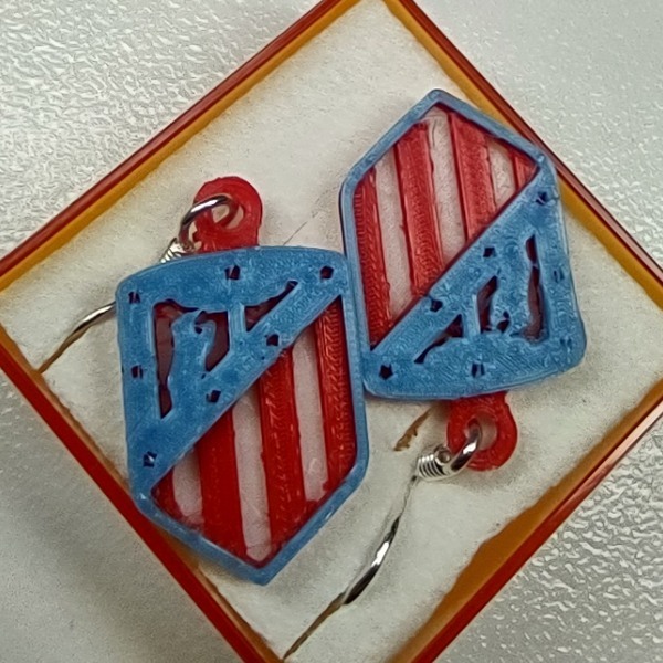 club atl tico de madrid earrings soccer colchonero jewel female sportswoman sport parties stadium jewelry atleti shield keychain free key rings 3D print model - Mito3D