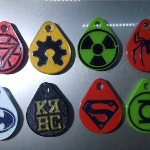 Sammlung Schlüsselanhänger logos super heroes tool keych dc dual dual-Schlüsselanhänger Schlüssel-Ketten zwei Farben marvel-Universum trousseau Doppel 3D print model - Mito3D