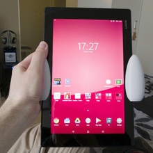 comfort grips xperia z2 tablet gadget ergonomics accessory 3d print model - Mito3D