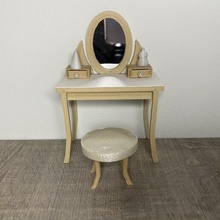 confortable maison poupées poupée miroir cabinet bureau faire up tiroirs 3d print model - Mito3D