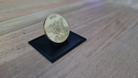 commemorativo moneta Schermo monete In piedi commemorativa 3d print model - Mito3D