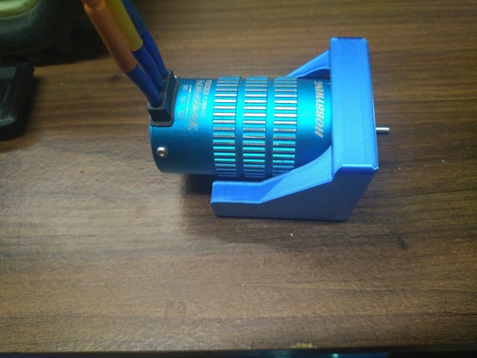 dönüştürmek motor binmek traxxas revo 1s to 4s oyun rc jant uzak kontrol tekerlekler 17mm hub ofset özel t maxx eletrik takım 3d print model - Mito3D