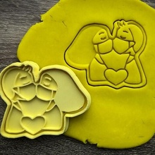 cookie cutter - kiss mask bake stamp kitchen valentine coronavirus 3d print model - Mito3D