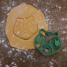 biscuit coupeur caterpie pok lun cuisinier cortador Galleta Pokémon go stl cuisine_diner 3d print model - Mito3D