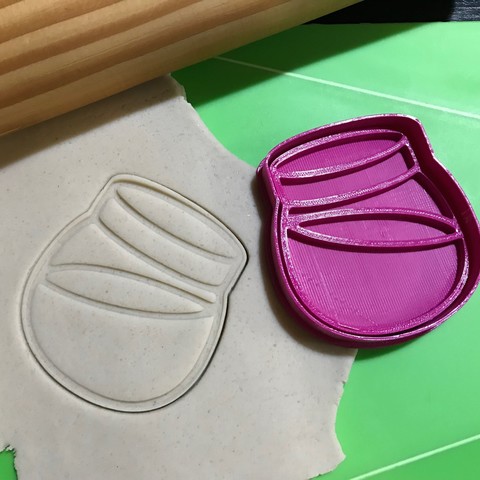 le cookie cutter fortnite l'énergie de guérison la bouteille coupe + estampage à maison logo jeu ps4 3D print model - Mito3D