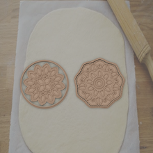 biscotto taglierina mandala 3d print model - Mito3D