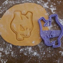 biscotto taglierina mewtwo pok lun cookiecutter cucina Pokemon go attrezzo pranzo_cucina 3d print model - Mito3D