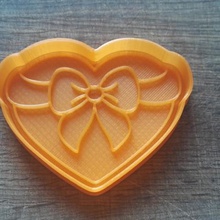 cookie cutters form cutting heart bow home 3dprinting pastry printable kitchenware biscuit biscuits cookiecutter cooky dining fondant ginger gingerbread house household keyhole 3d print model - Mito3D