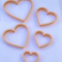 cookie cutters hearts 5 sizes 3d print model - Mito3D