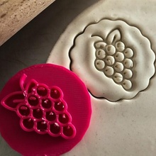 cookie stamp + cutter - grapes bake kitchen 3d print model - Mito3D