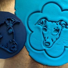 biscuit timbre + coupeur levrette 1 cuire cuisine chien 3d print model - Mito3D
